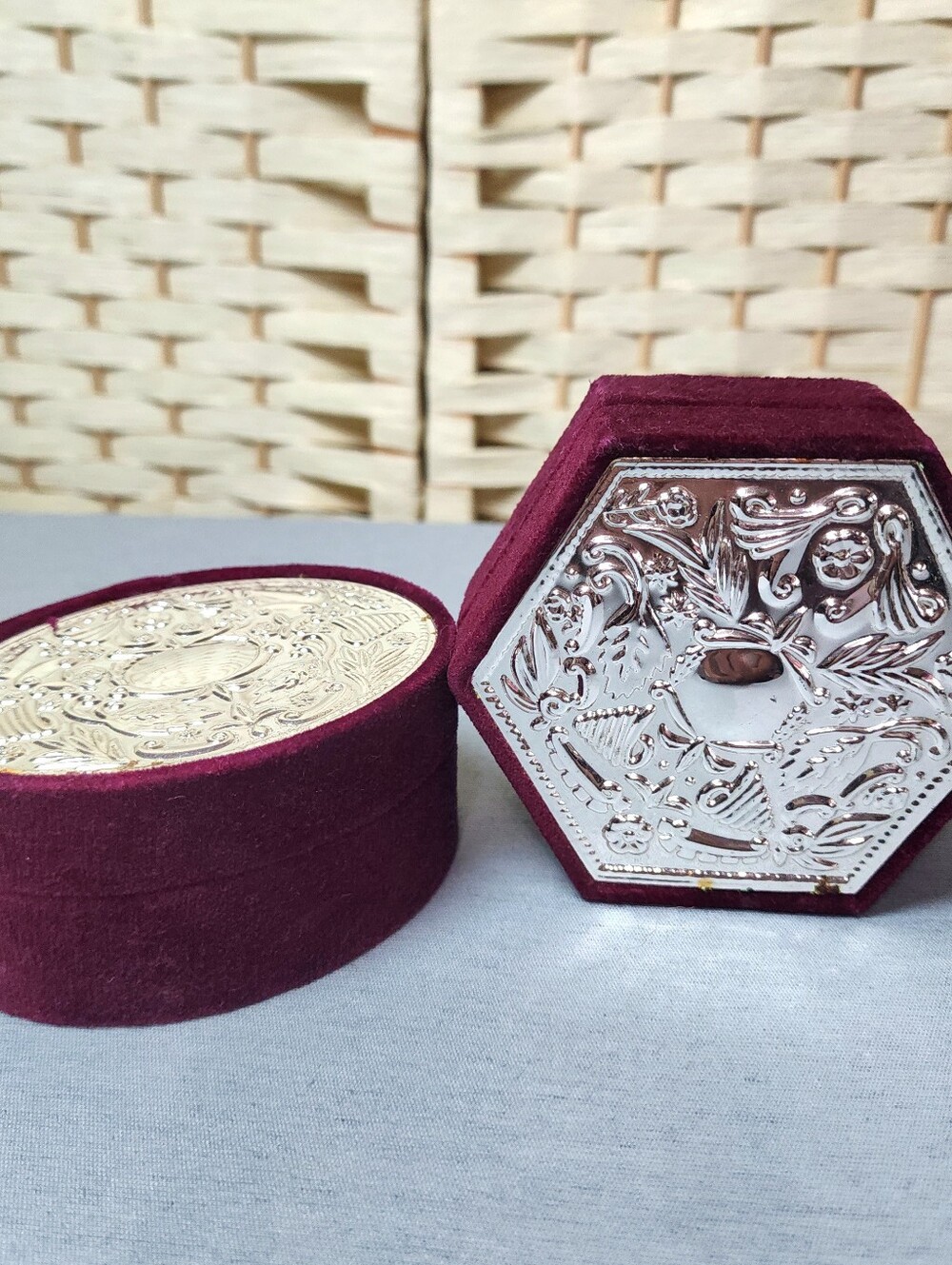 Godinger Hexagon & Oval Jewelry Trinket Box Red Velvet Silverplate Lid VTG